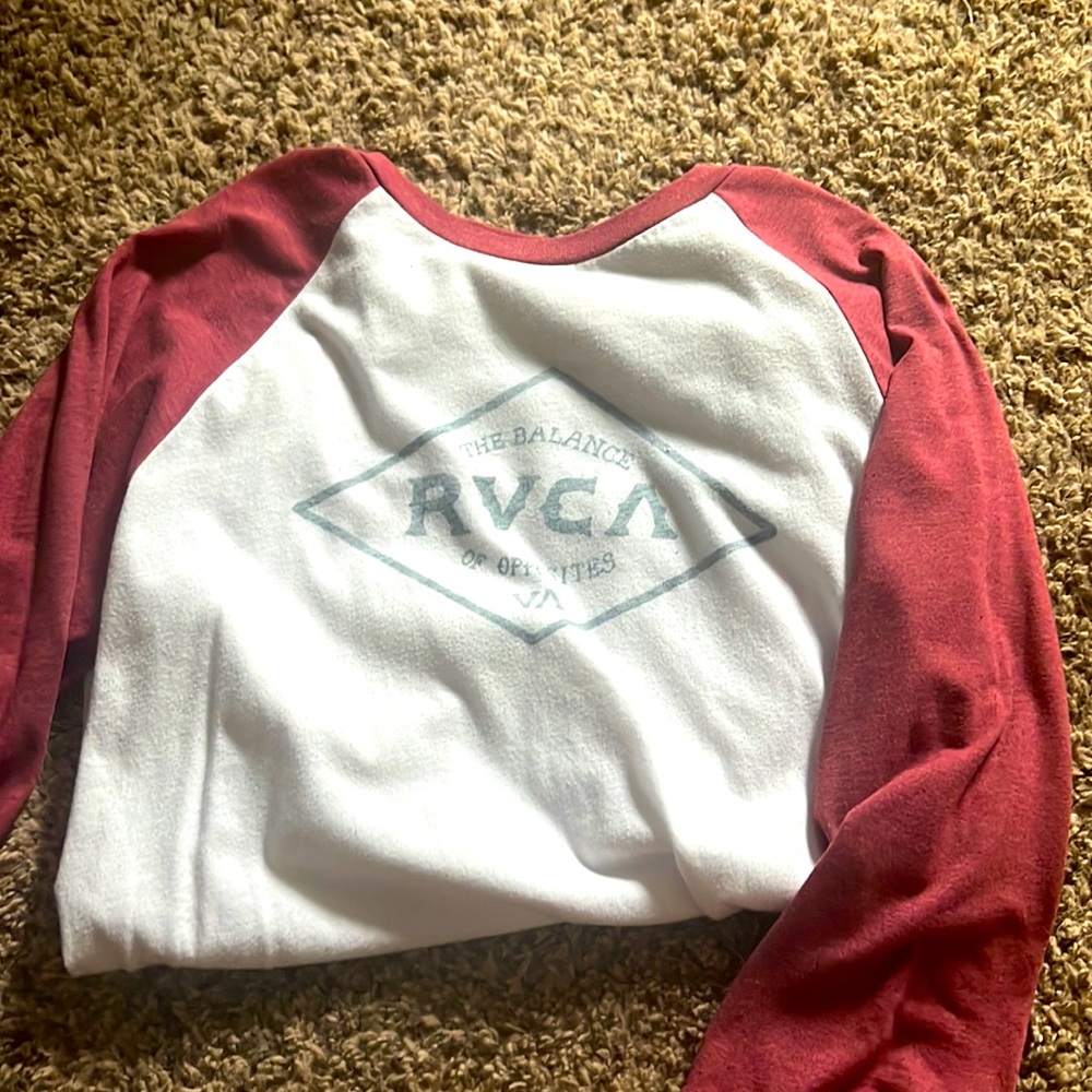 RVCA mens Medium 3/4 sleeve